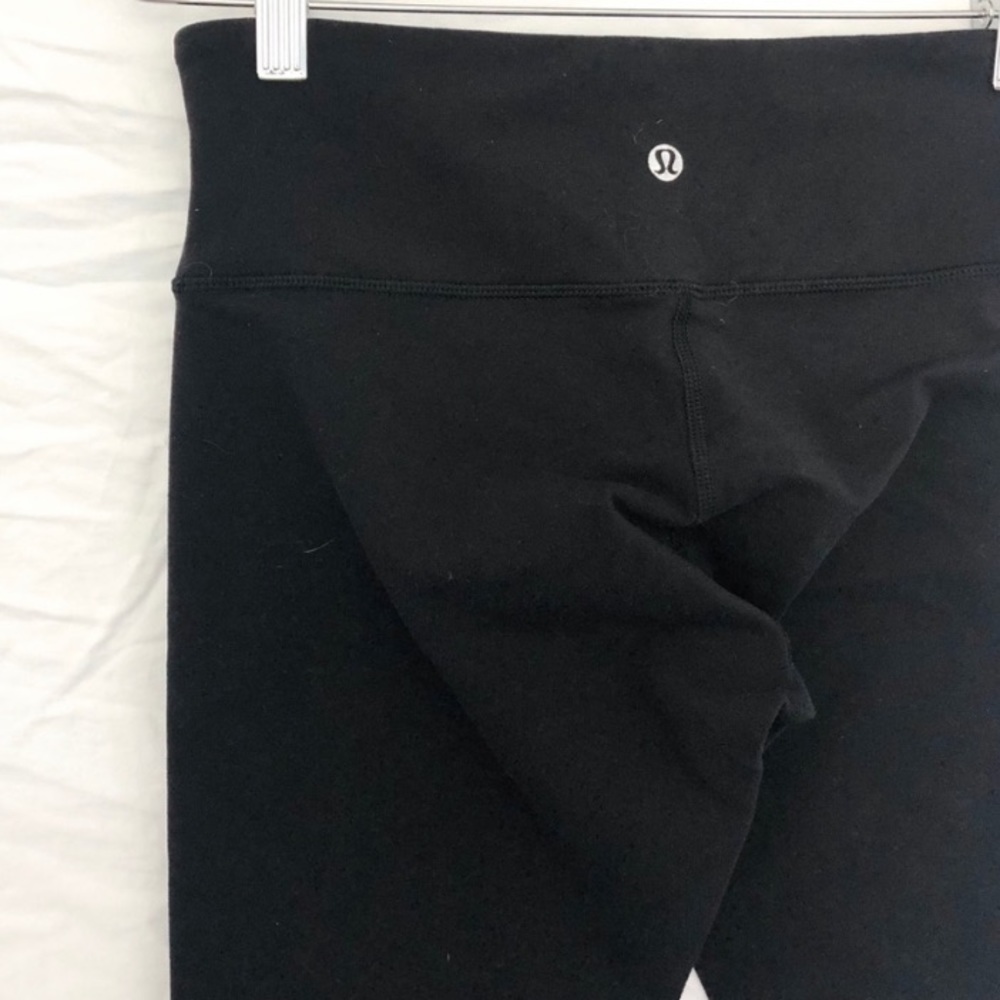 Lululemon 7/8ths black leggings